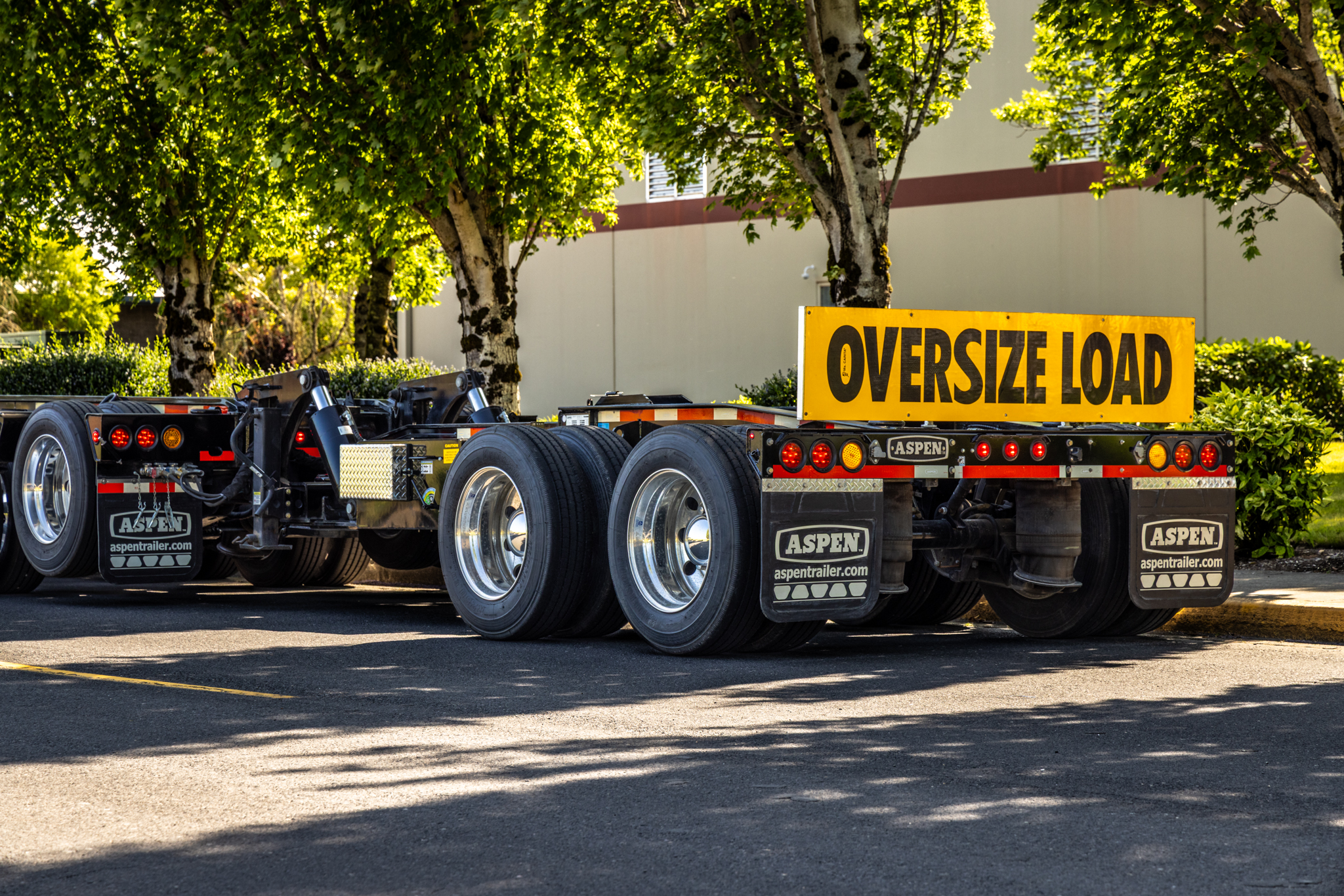 25 Ton Tandem Booster - image 1 of 4