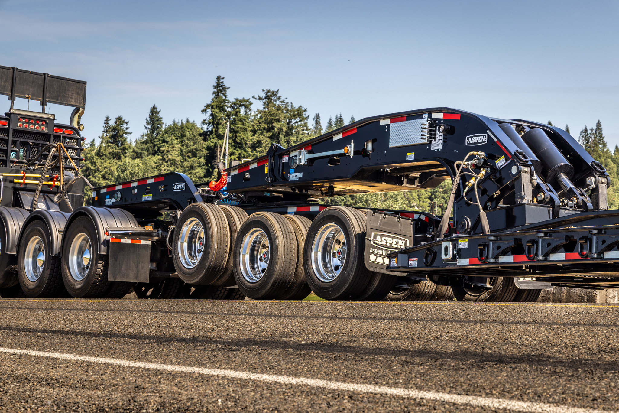 75 Ton Triaxle Lowbed - image 3 of 3